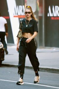 Phong cách thời trang athleisure là gì